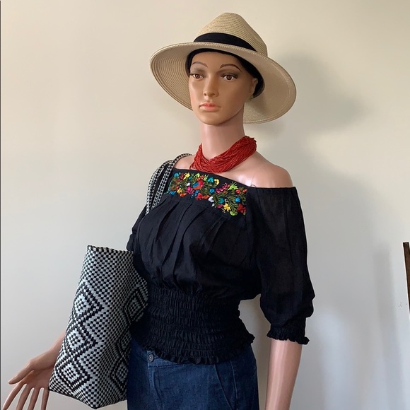 Boho Mexican top With san Antonino Silk Embroidery - Picture 7 of 8